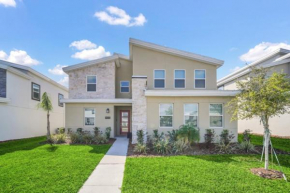 Private Retreat with 6 Bedrooms Pool 6361